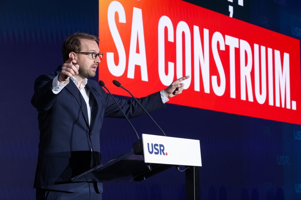 Fritz (USR) către PSD: „Nu vă bazați pe noi!” Guvernarea, apărată cu orice preț