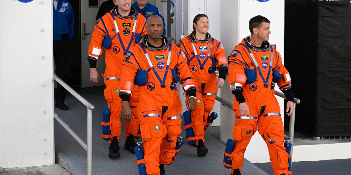 Echipaj-Artemis-2-NASA.jpg - JurnalUrban