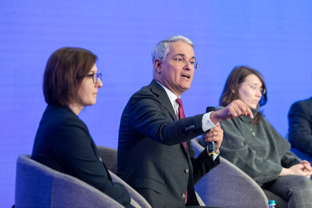 Nicușor Dan, la discuții cu Pîslaru. România, în fața a 10 miliarde de euro din PNRR