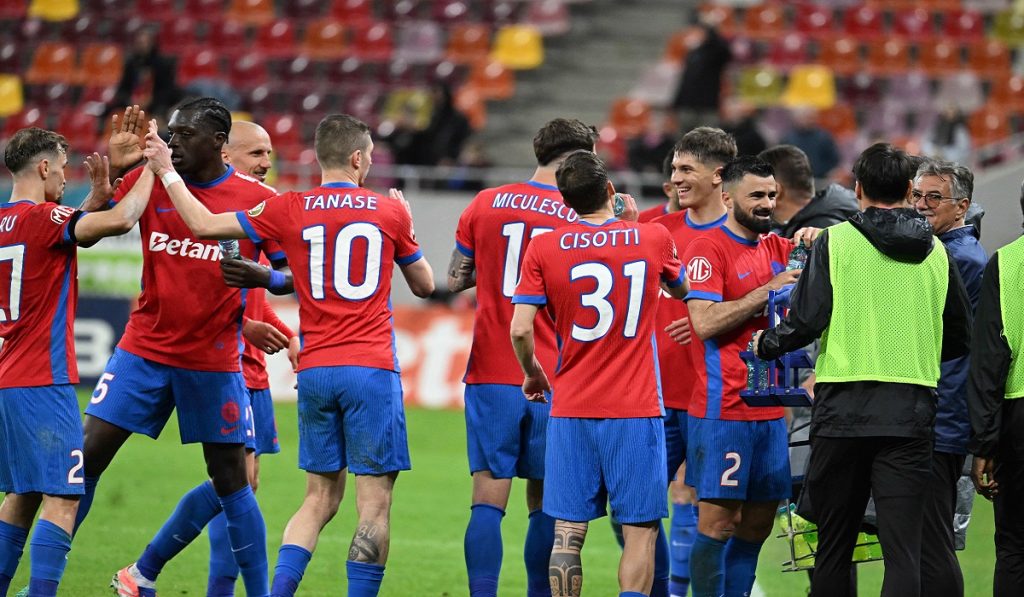 Becali, ”jucând” rolul antrenorului: ”Asta n-a fost în regulă!” după scorul fluviu