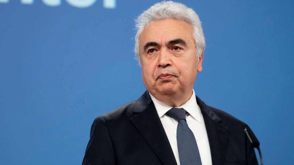 Europa, în fața unei crize: Combustibil pentru avioane, stocuri de 6 săptămâni