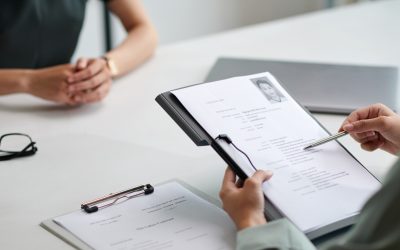 Creștere spectaculoasă: Tinerii caută joburi, aplicări cu 24% mai multe