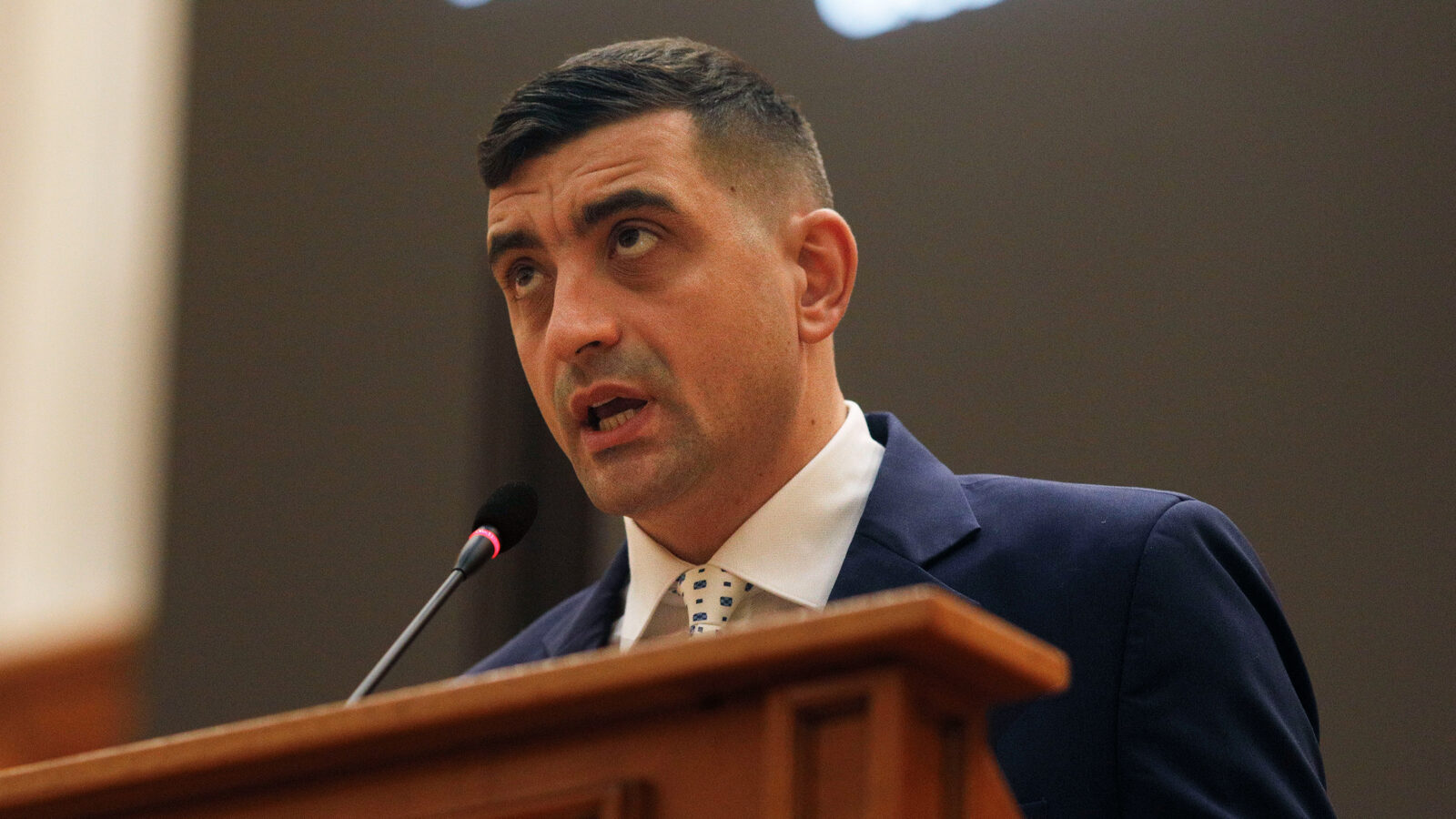 Simion pune condiții: AUR vrea trei legi votate în Parlament