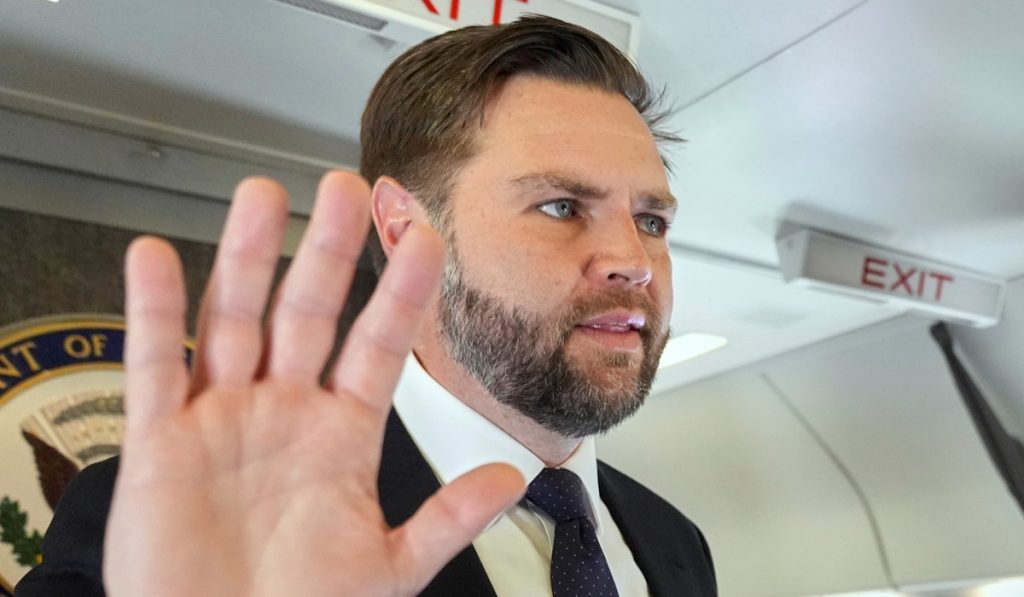 JD Vance, atac la Papa Leon: „Greșește Scriptura”