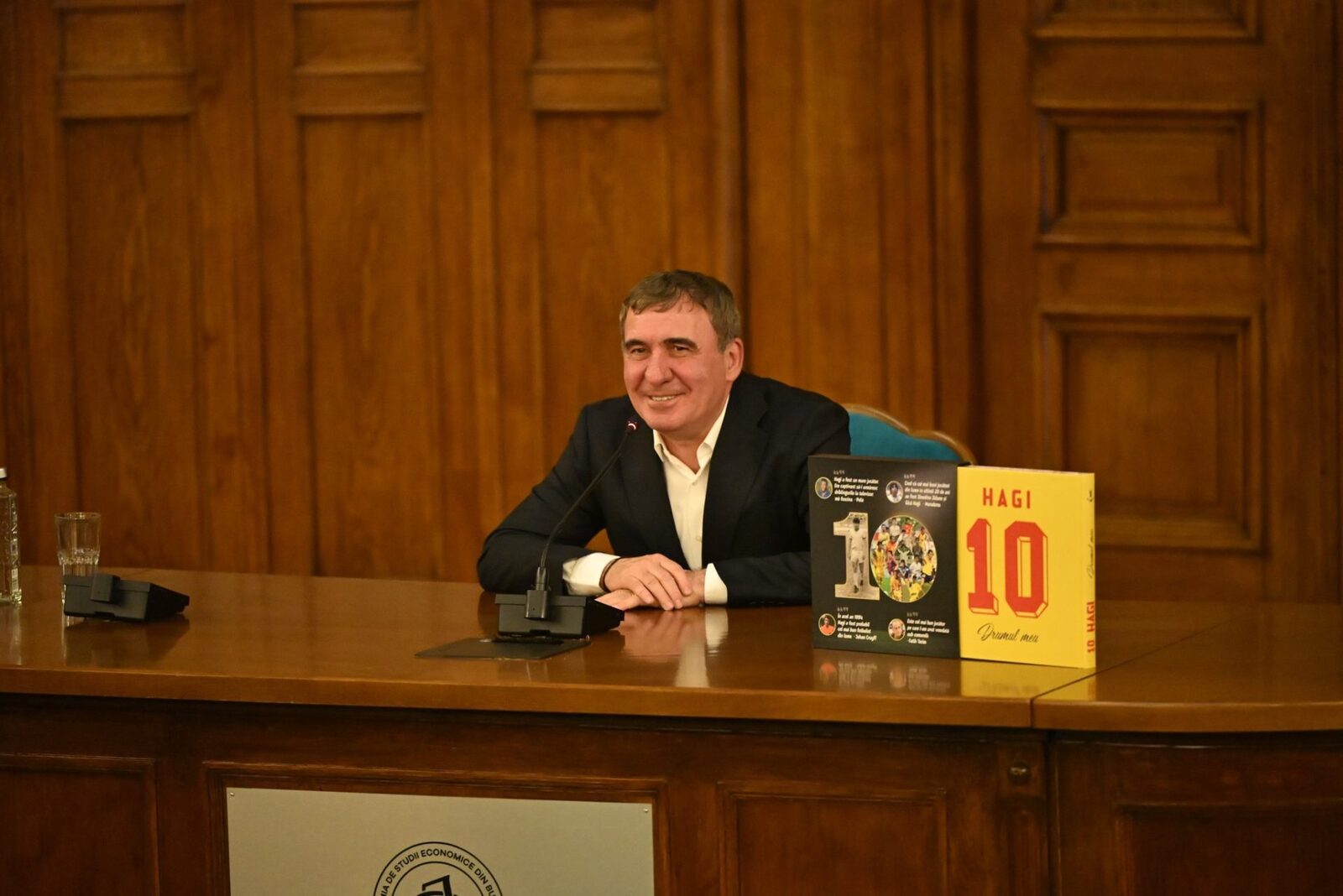Hagi, selecționerul României? FRF se reunește să decidă