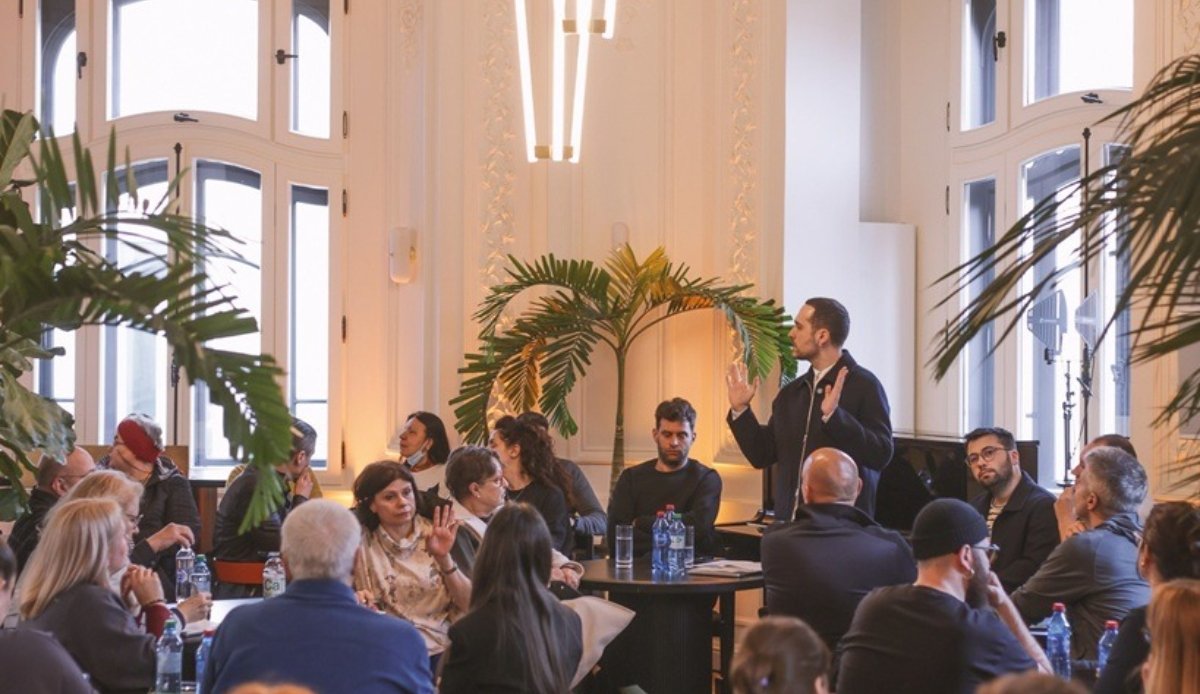 Locuitorii din zona Amzei se mobilizează pentru a contracara planurile de „regenerare urbană” Bucureștenii din zona Amzei, alături de antreprenori, arhitecți și proprietari, s-au reunit pentru a discuta viitorul cartierului