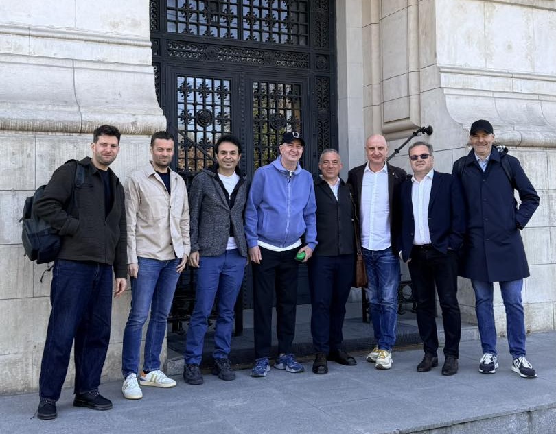 Petrescu (City Grill) și Savopol (5 to go) la discuții cu Ciucu despre terasele tot anul