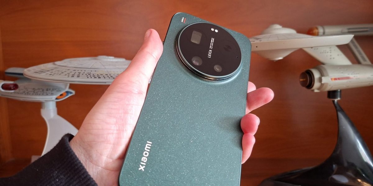 Huawei-Xiaomi-si-Anker-impun-cele-mai-stricte-reguli-pentru-bateriile-externe-e1775199889598.jpg - JurnalUrban