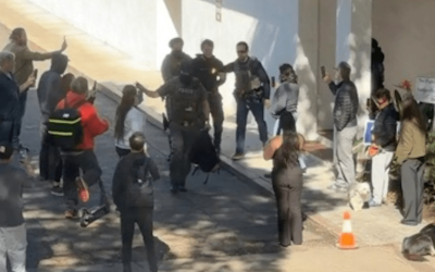 Apărarea comunității: Democrația și controlul local, sub lupa ICE