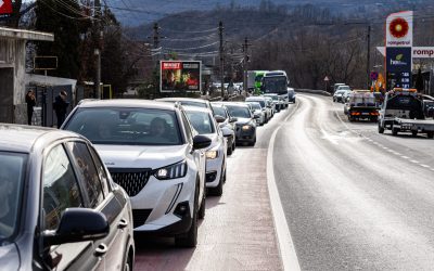 Agroglomerație pe DN1 de la Predeal: Poliția recomandă rute ocolitoare