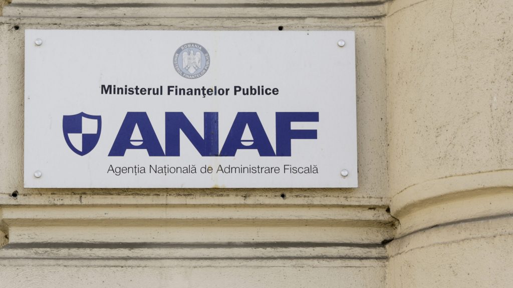 ANAF a dat de belea: Zeci de șoferi de lux, cu venituri la vedere, dar cu bunuri ascunse București – Agenția Națională de Administrare Fiscală (ANAF) a scos la iveală diferențe semnificative între veniturile declarate și bunurile deținute de zeci de români, în urma unei ample campanii de control axată pe autoturismele de lux