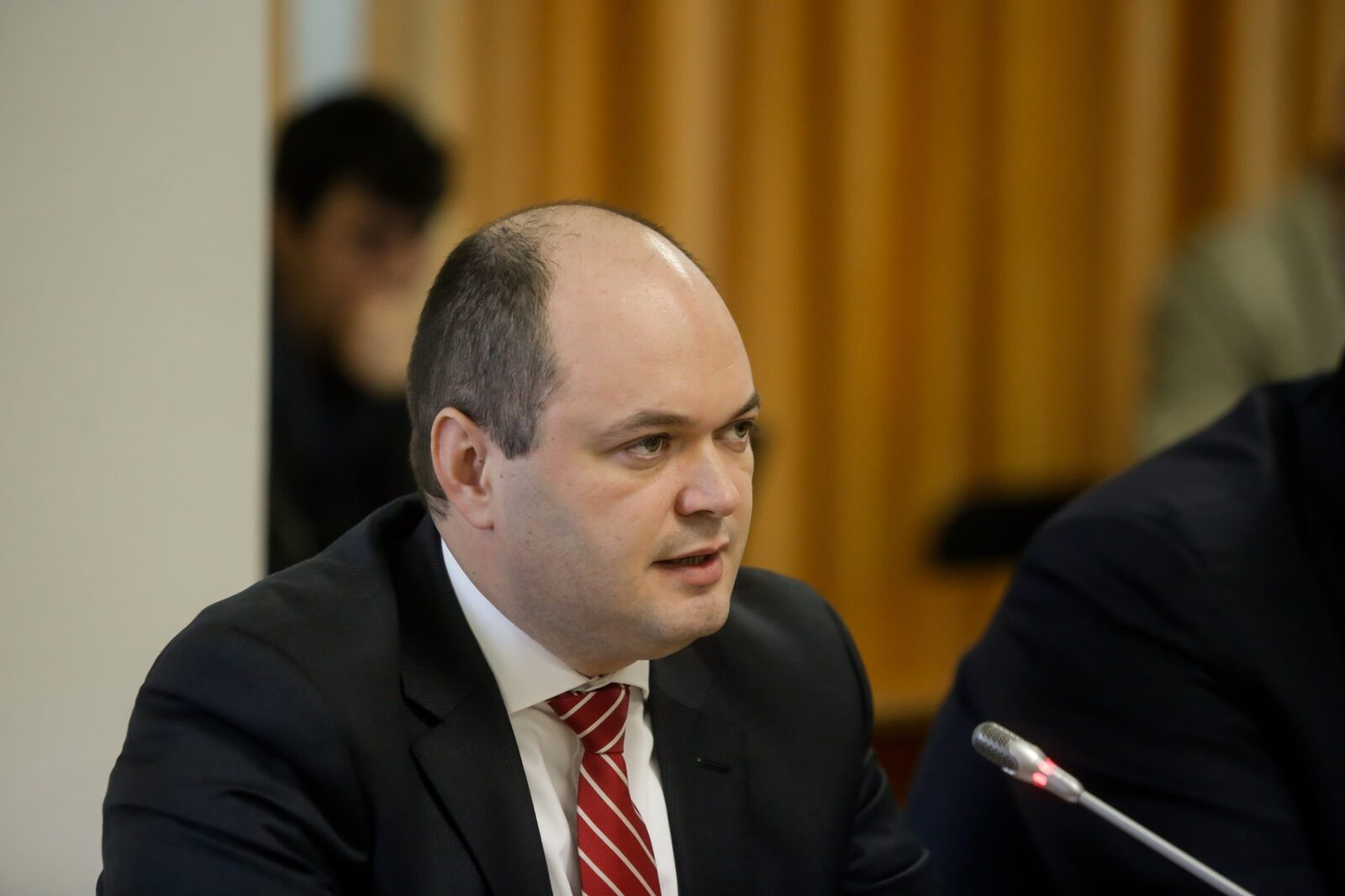 Bolojan, sfidător la adresa FMI: De ce România n-ar avea nevoie de acord!