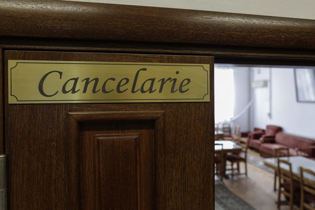 Ministrul Educației vrea bani în plus pentru profesori: Ore și de acasă