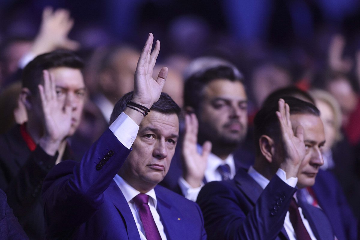 PSD cere opoziția: Grindeanu, după întâlnirea cu filiale București, 29 noiembrie 2024 – Liderul Partidului Social Democrat (PSD), Sorin Grindeanu, a anunțat, miercuri seară, că majoritatea membrilor de partid cu care s-a întâlnit recent au solicitat trecerea formațiunii în opoziție