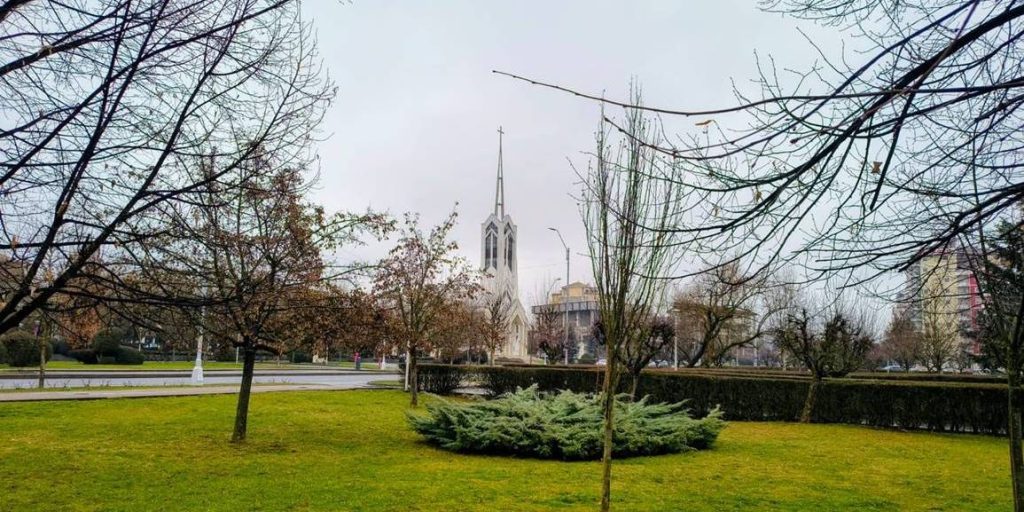 Ziua de joi, 25 aprilie, se anunță răcoroasă în județul Maramureș, cu temperaturi în scădere și cer mai mult noros, potrivit prognozelor meteo