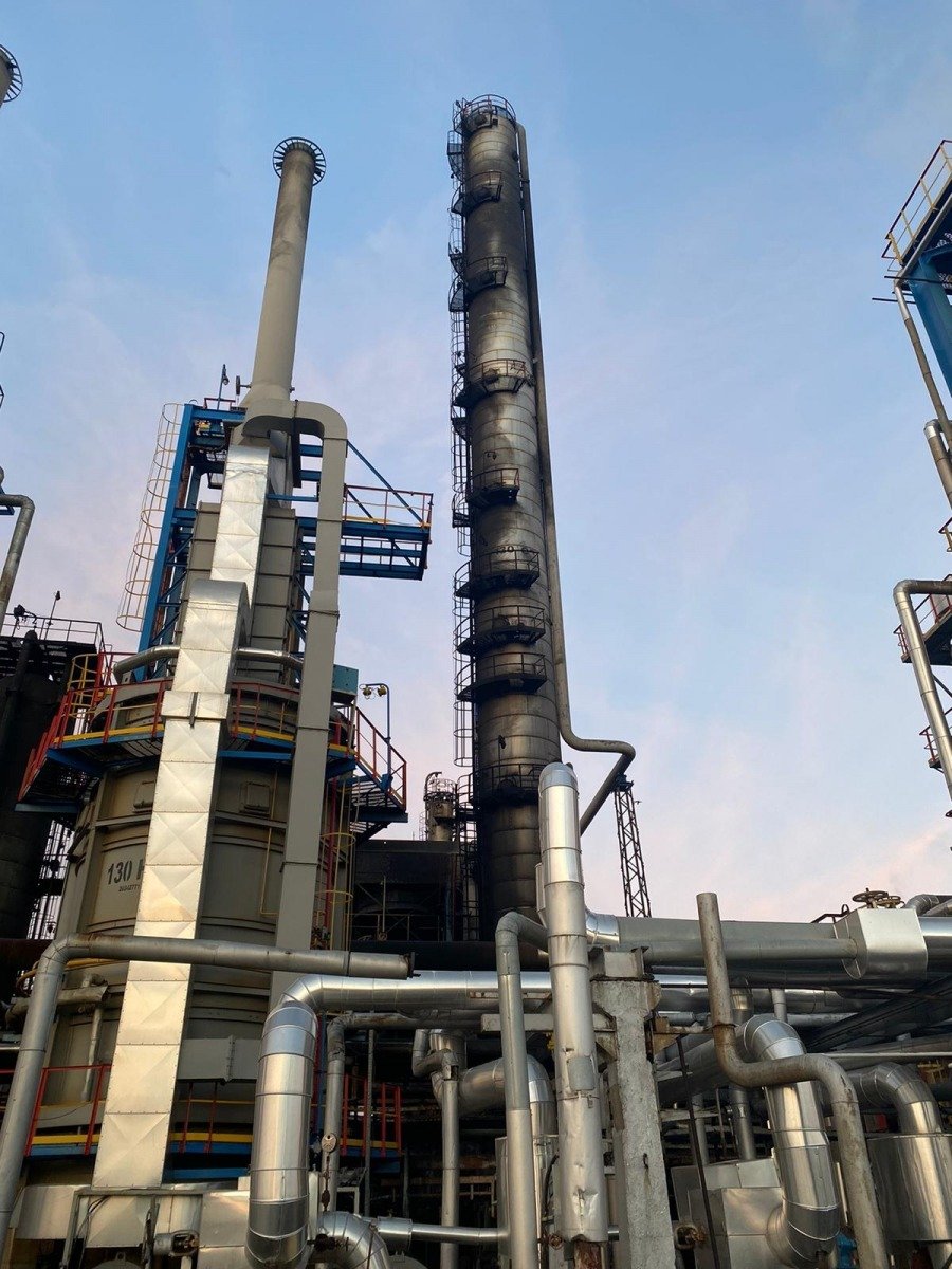 RAFInăria PETROMIDIA a revenit la capacitate maximă de producție, anunță ministrul IVAN Rafinăria PETROMIDIA, unul dintre cei mai importanți jucători de pe piața de profil din România, a reluat activitatea la capacitate maximă