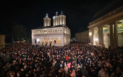 Hristos a Înviat! Patriarhul Daniel: Învierea, „adevărul central” al credinței