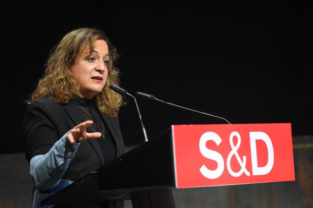 Șefa S&D din PE, apel la București: Coaliție pro-Europa, nu extremism sau dublu standard