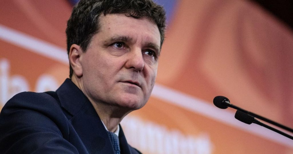 Tânărul ce l-a amenințat pe Nicușor Dan, localizat în Germania, părinții, chemați