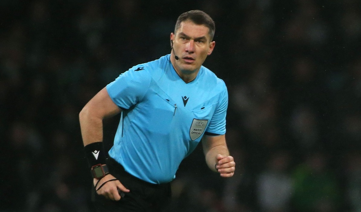 Într-un meci spectaculos între Barcelona și Atletico Madrid, arbitrat de Istvan Kovacs, o fază incredibilă a stârnit controverse majore
