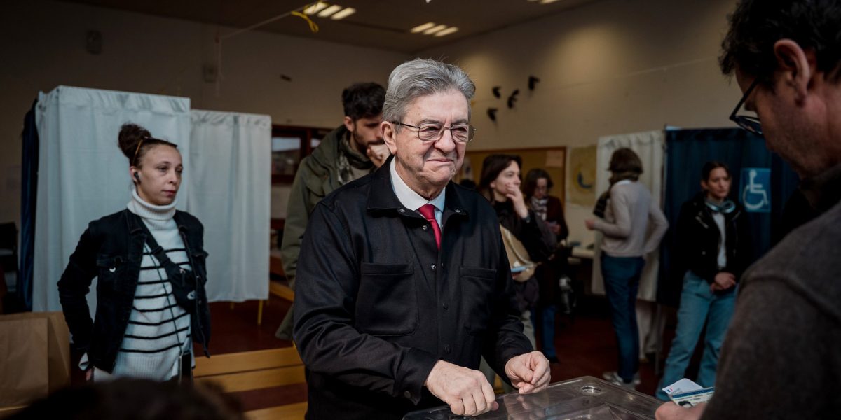 Jen-Luc-Melenchon.jpg - JurnalUrban