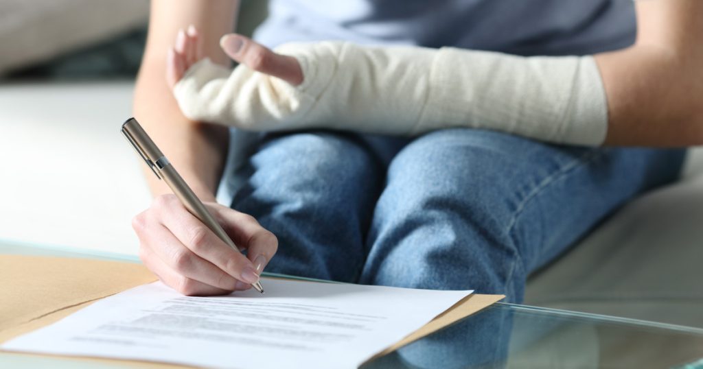 CNAS dă verdictul: Concediile medicale, sub lupa! Plata certificatelor, suspendată