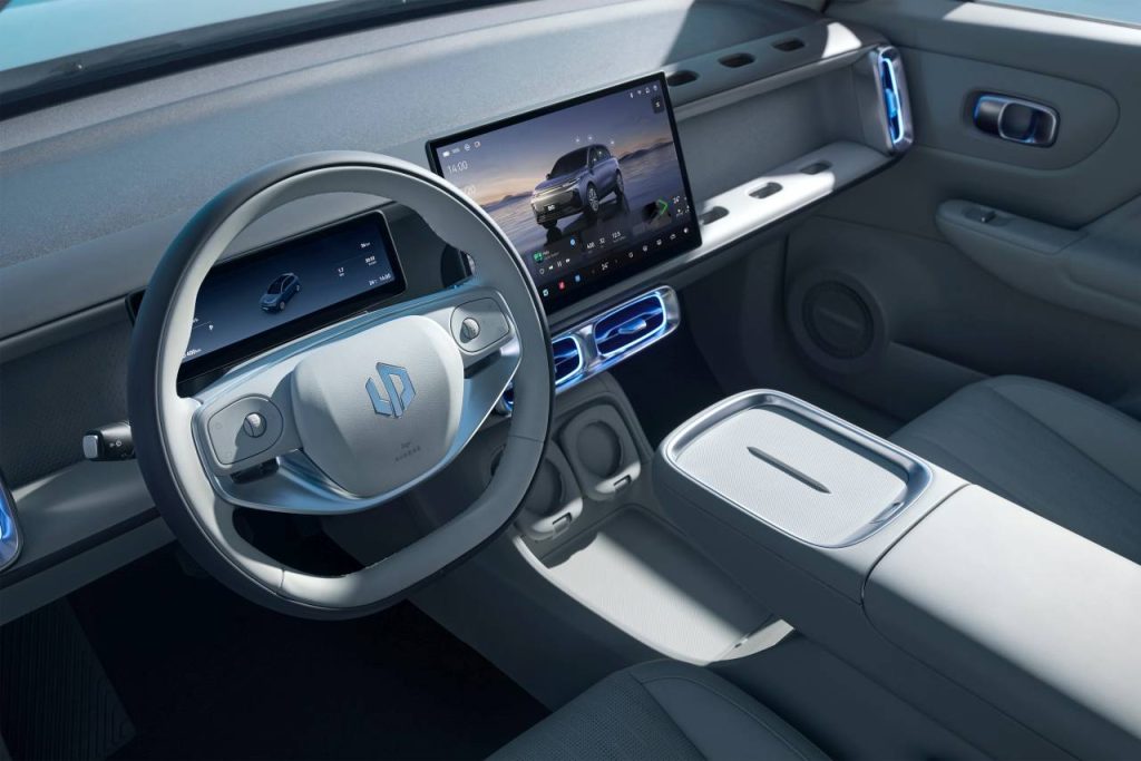 Stellantis ar putea lansa un nou SUV electric Opel, utilizând tehnologia companiei chineze Leapmotor