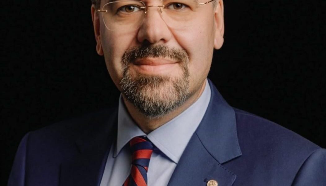 Leonardo-Badea-Prim-viceguvernator-BNR-1-e1763553688634.jpg - JurnalUrban