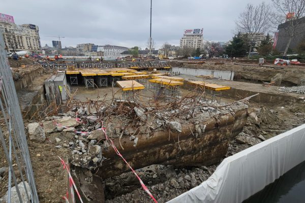 Lucrari-planseul-Unirii.jpg - JurnalUrban