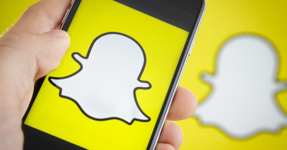 Concedieri MASIVE la Snapchat: Inteligența Artificială, noua „șefă”
