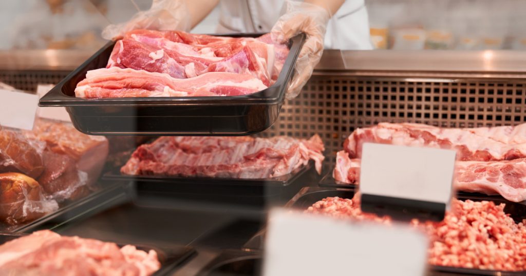 Scumpiri de paște: Mielul urcă la 60 de lei/kg. Producător: „75% din vânzări, acum”