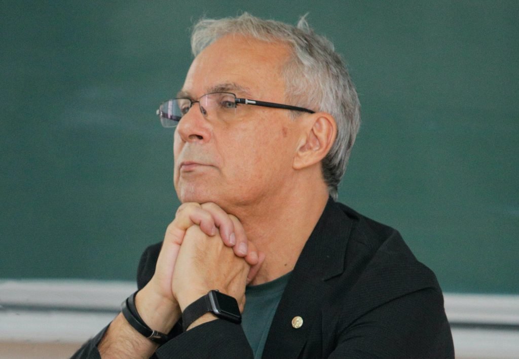 Academicianul marius andruh, noul șef al academiei române