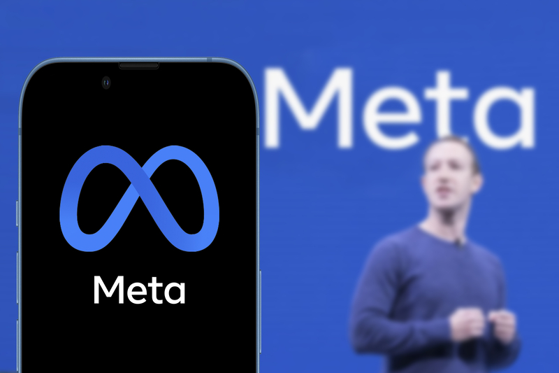 Meta, lovitură grea în IT: Facebook, Instagram și WhatsApp concediază 8.000 de angajați