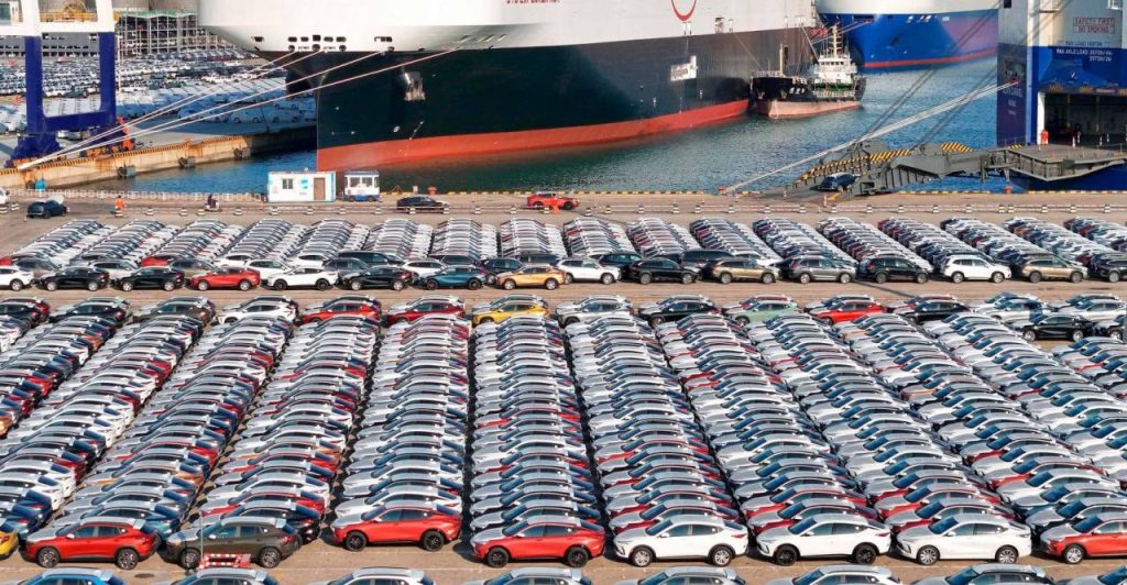 Șeful FORD vrea China OUT din SUA: Producătorii auto, la distanță