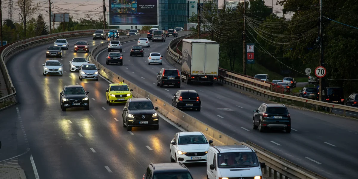 Masini-soferi-2.jpg - JurnalUrban