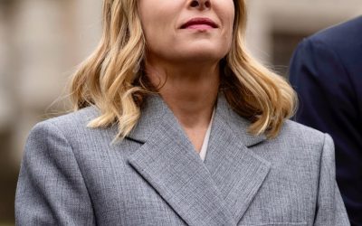 Meloni: Italia trimite nave în Golf