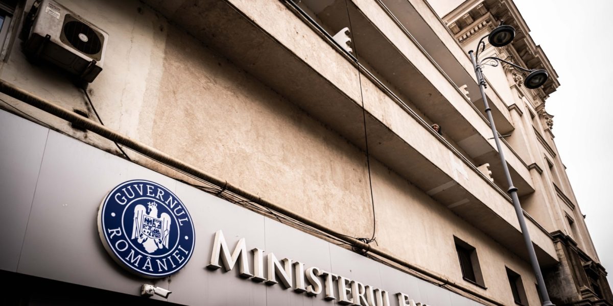 Ministerul Energiei, mutat la Poșta Română: Cât va economisi la chirie?