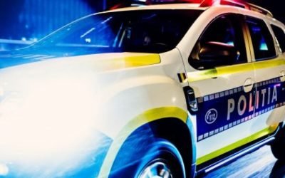 Prahova: Sărbători cu scandal, polițiști amenințați cu sabia, autospecială avariată