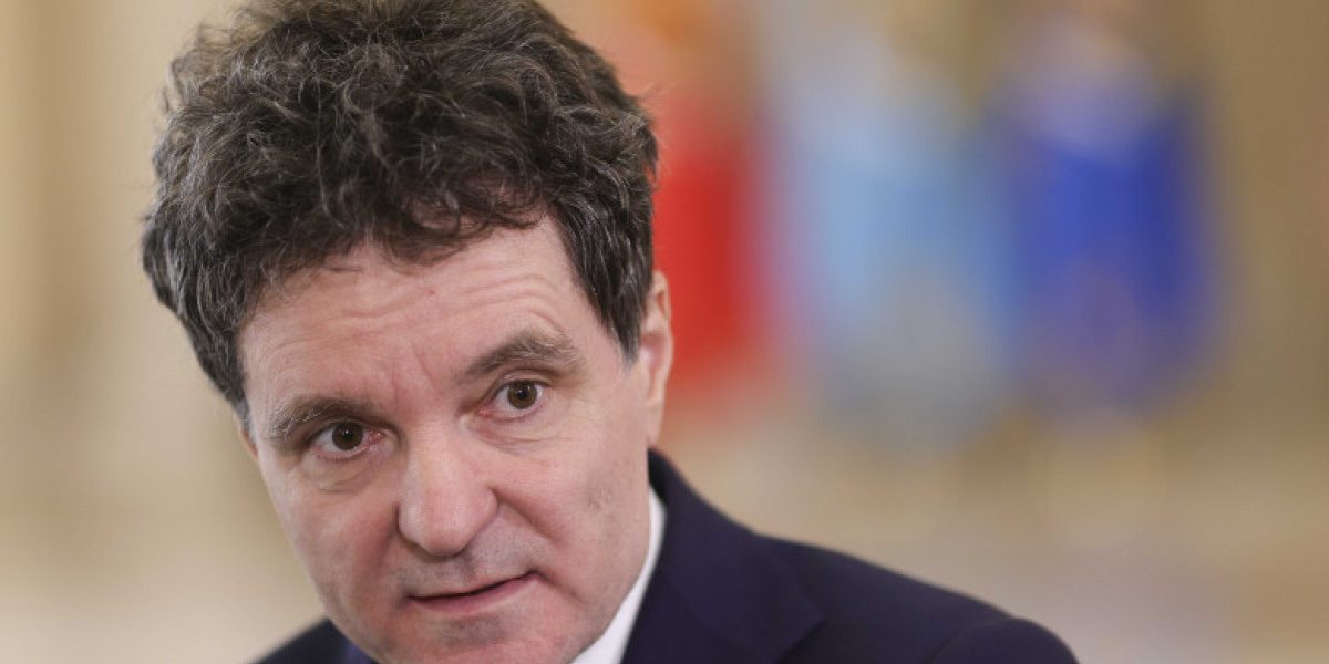 Președintele cere publicarea contractelor Pfizer: „e vina autorităților, fără discuție”