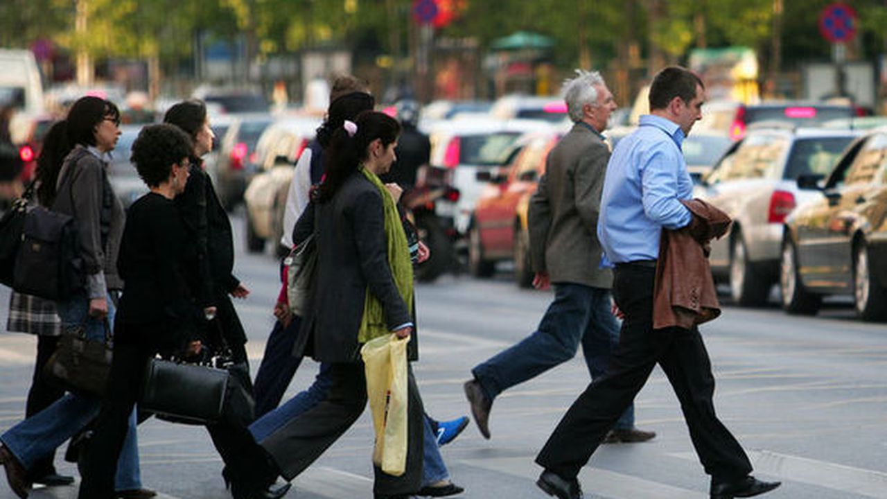 București, invadat de străini: Un val de cinci ori mai mare