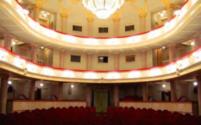 Tavan prăbușit peste un actor la Teatrul Național Iași, în timpul piesei