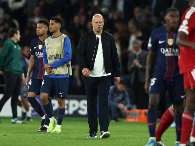 Slot, la un pas de șoc! Ce a anunțat după Liverpool – PSG, din Champions League?