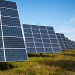 Bolojan: 90% din avizele pentru energie, date pe proiecte speculative