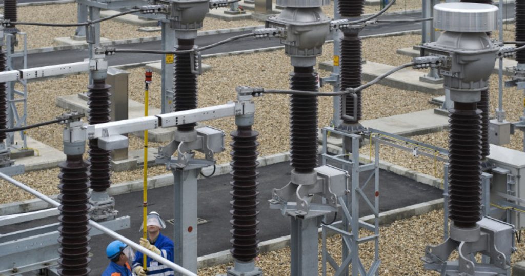 CÂT de greu e să te conectezi la curent: Reguli noi, anti-speculanți