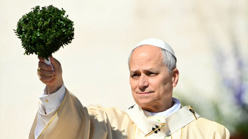 Pope Leo focuses on retaining hope amid war and suffering in his first Easter Mass