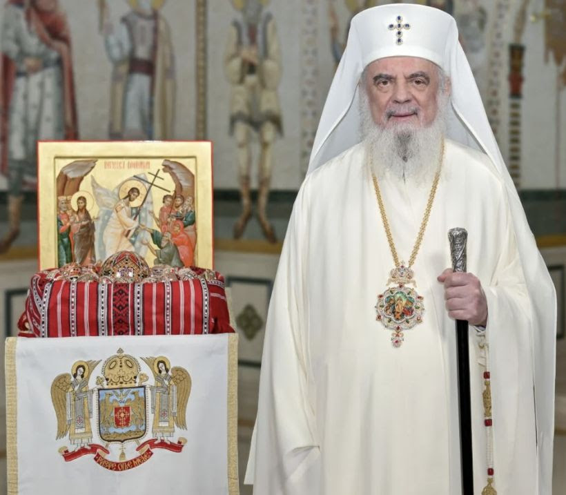Patriarhul Daniel, chemare la iubire și pace de Paște: Rugăciuni pentru înțelegere între popoare