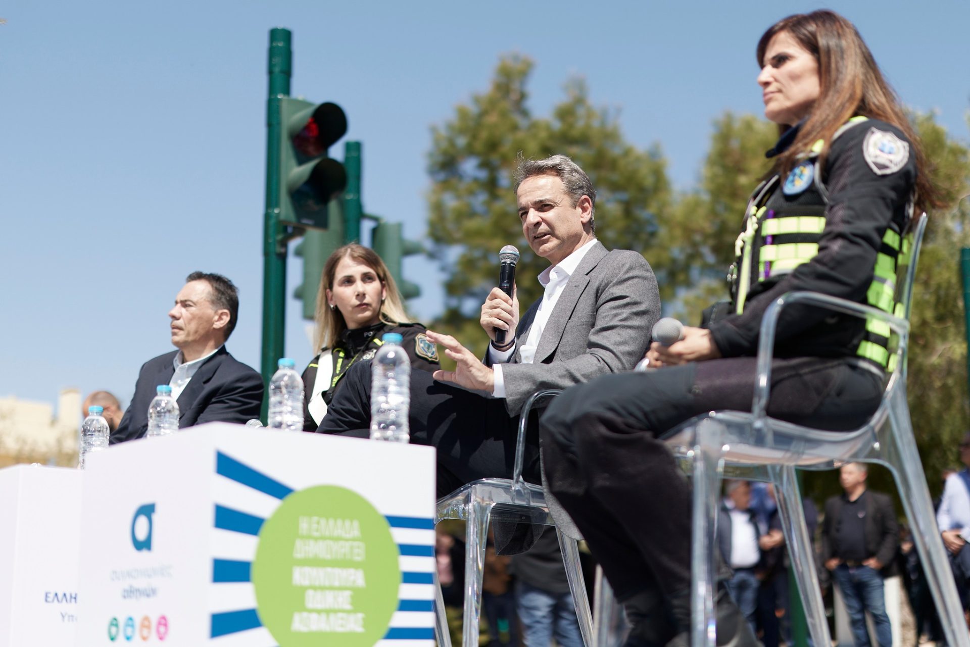 Premierul ELENIA, KYRIAKOS MITSOTAKIS, anunță implementarea sistemului de supraveghere rutieră În curând, șoferii din ELENIA vor fi monitorizați mai atent