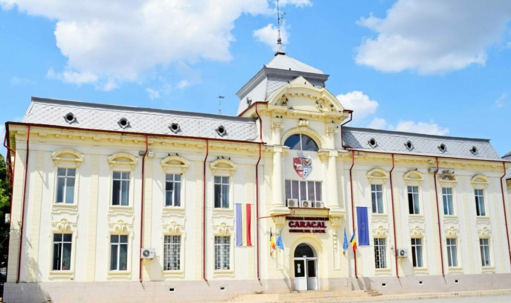 Caracal: Sălile de jocuri primesc undă verde. Amenzi uriașe pentru fațade