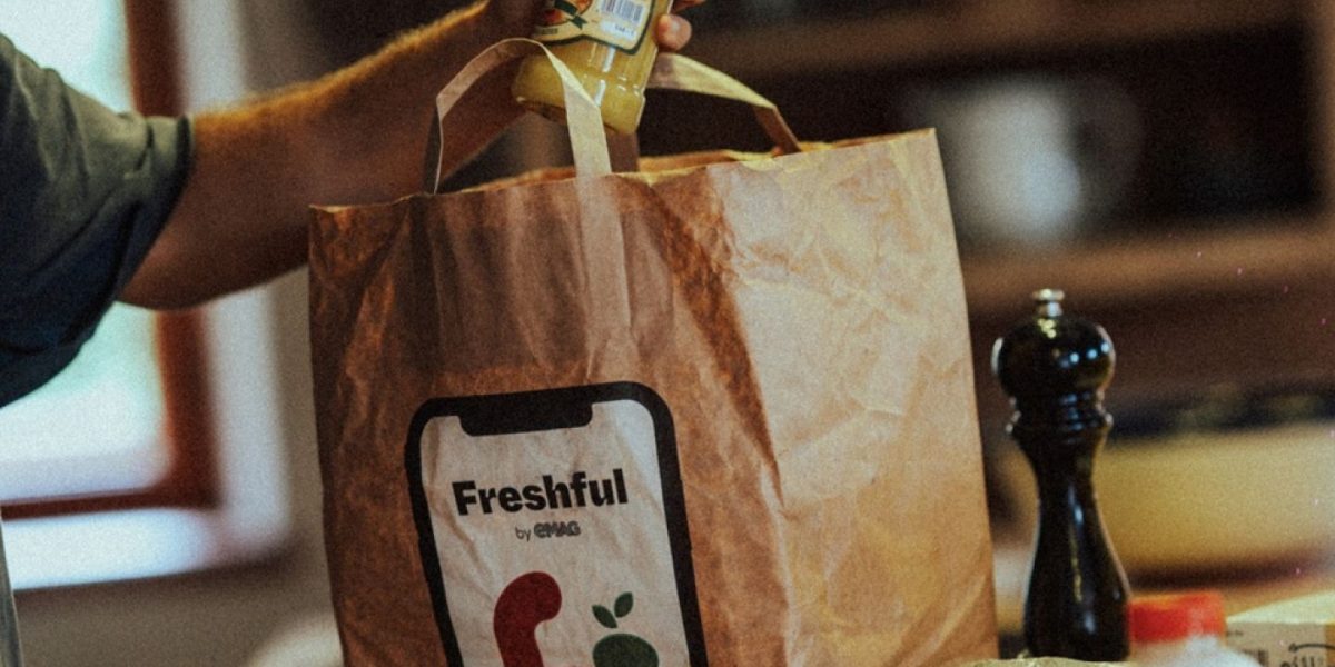 Sâmbătă, 11 aprilie, este ultima zi în care se pot plasa comenzi online pentru livrare înainte de Paște, programul fiind încheiat mai devreme, la ora 18:00