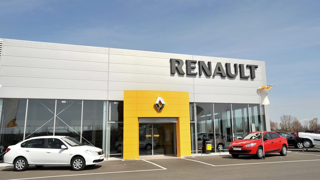 Renault dă afară 2.400 de angajați: Criza lovește și în Europa! Planuri cu chinezi